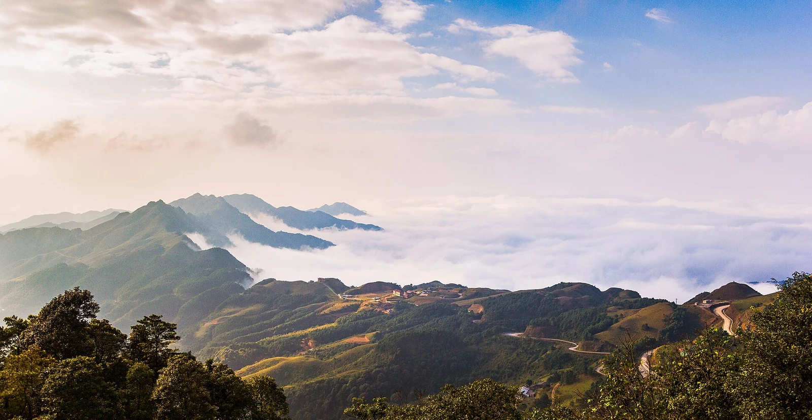 Cảnh quan vùng Mẫu Sơn, Lạng Sơn.