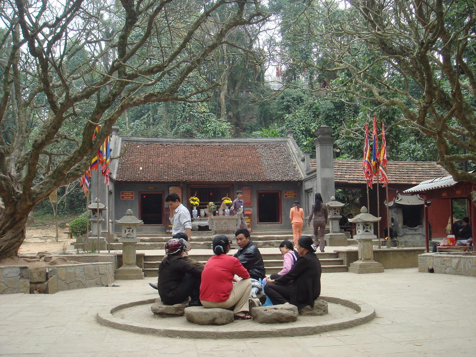 Khu di tích Đền Hùng, Phú Thọ.
